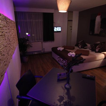 Hostel Het Wapen Van Pernis Exteriér fotografie